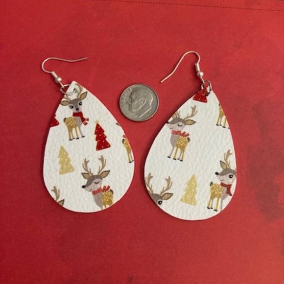 3/$12~Christmas Reindeer Earrings - Picture 5 of 6